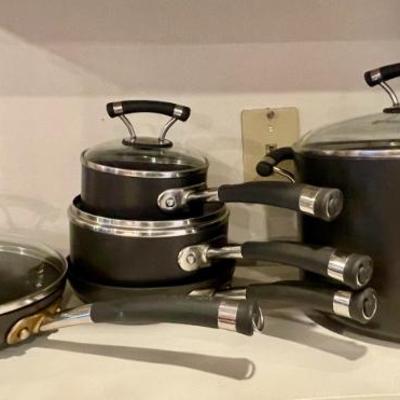 Sale Photo Thumbnail #123: Set of Circulon "Contempo" pots