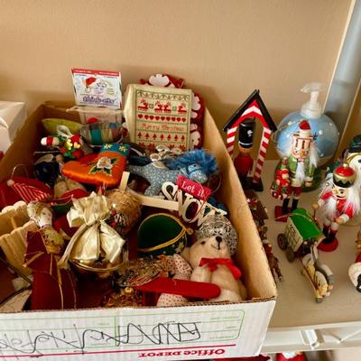 Sale Photo Thumbnail #161