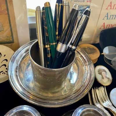 Sale Photo Thumbnail #30: Collection of ballpoint pens by Cross, Waterman & Aurora