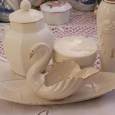 Cream And Gold Lenox And Royal Doulton Bone China
