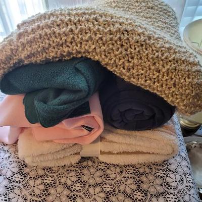 Plush Shawls and Blankets Lot