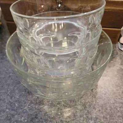 Arcopal France 4 Pc Bowl Set - Vintage Clear Glass for Mixing Serving