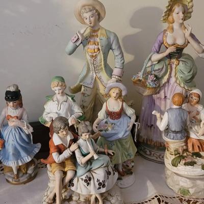 Courting Figures Lot Some Chips Or Repairs TLC