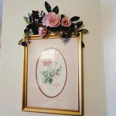 Floral Rose Decor Print and Garland 