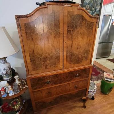 Burl Walnut Tallboy Cupboard Dresser Chest of Drawers Antique 
