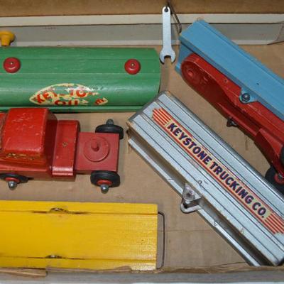 Sale Photo Thumbnail #543