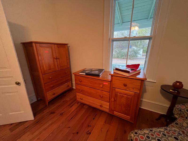 Sale Photo Thumbnail #5