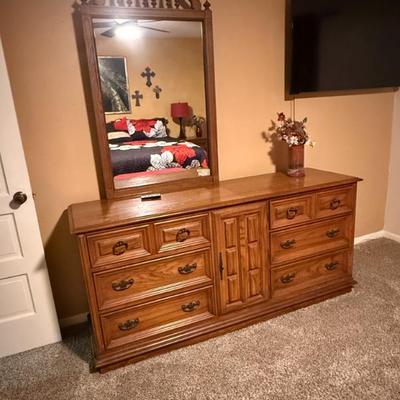 Sale Photo Thumbnail #48