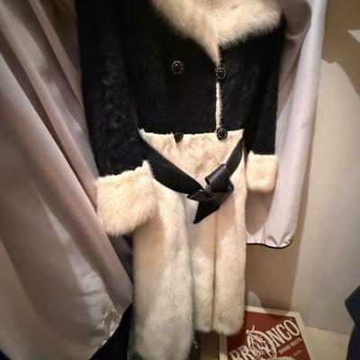 Sale Photo Thumbnail #34