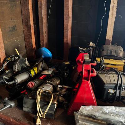 Sale Photo Thumbnail #12