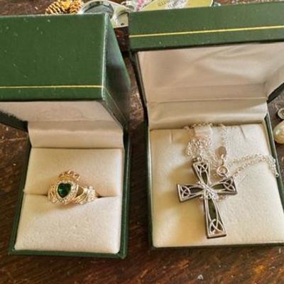 Sale Photo Thumbnail #12