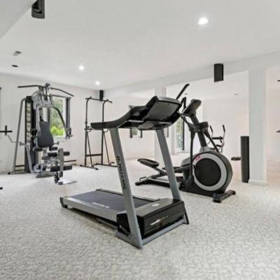 Sale Photo Thumbnail #9