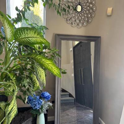 Sale Photo Thumbnail #70