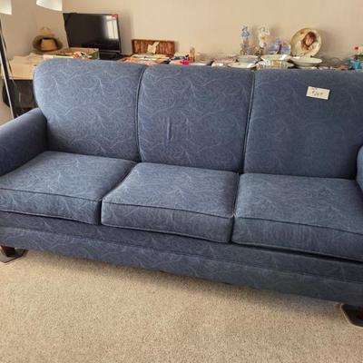 Sale Photo Thumbnail #129