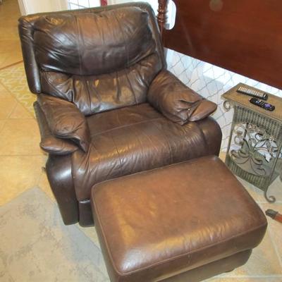Sale Photo Thumbnail #13: Comfy Leather recliner and ottoman