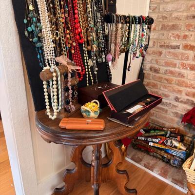 Sale Photo Thumbnail #27