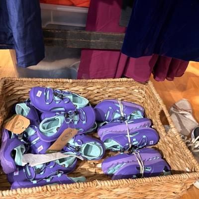 Sale Photo Thumbnail #143