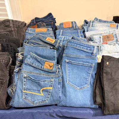 Sale Photo Thumbnail #134