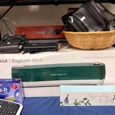 Sale Photo Thumbnail #193