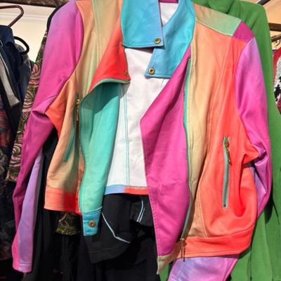 Sale Photo Thumbnail #250