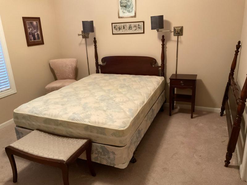 Sale Photo Thumbnail #2