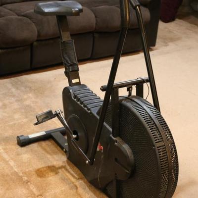 Sale Photo Thumbnail #46