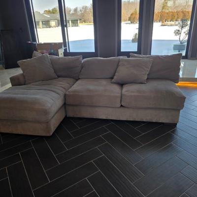 Sale Photo Thumbnail #4