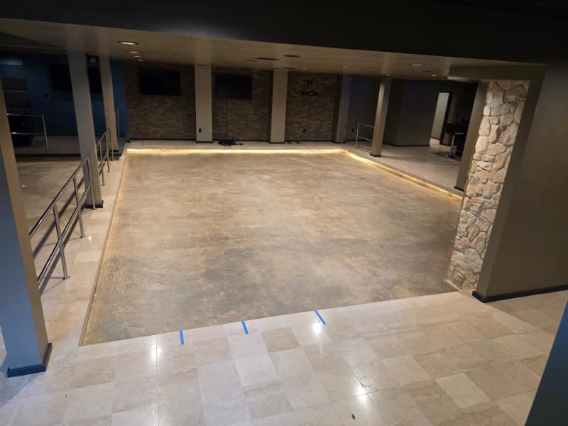 Sale Photo Thumbnail #16