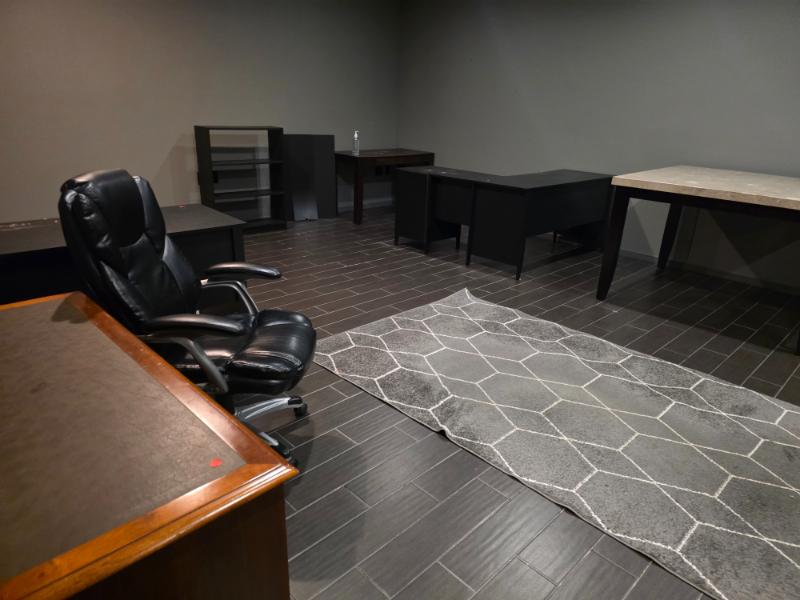 Sale Photo Thumbnail #26