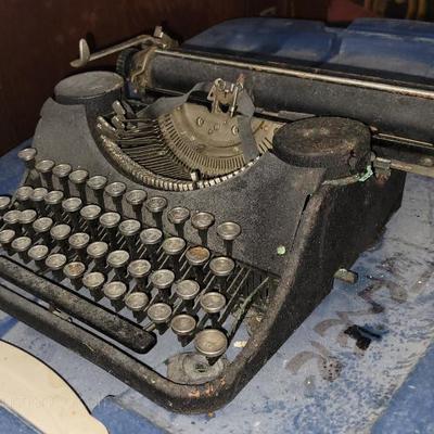 Sale Photo Thumbnail #44