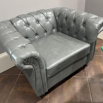 Sale Photo Thumbnail #194