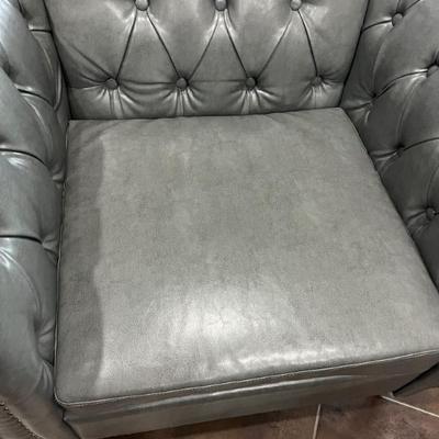 Sale Photo Thumbnail #193