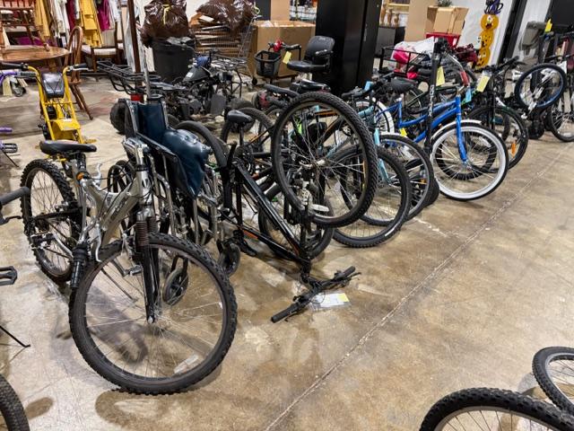 Sale Photo Thumbnail #4