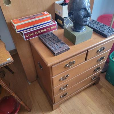 Sale Photo Thumbnail #150