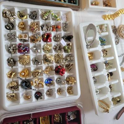 Sale Photo Thumbnail #231