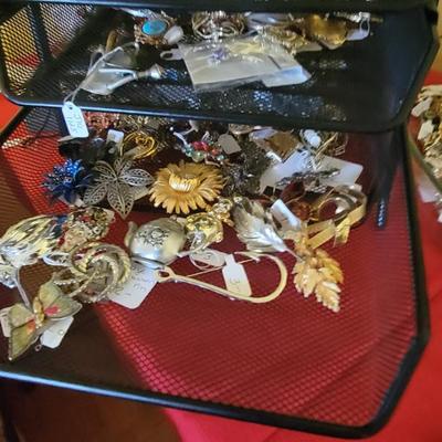 Sale Photo Thumbnail #217