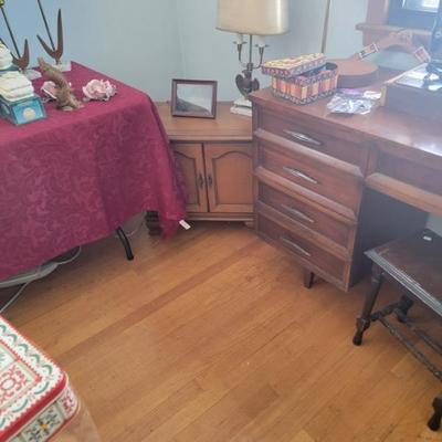 Sale Photo Thumbnail #176