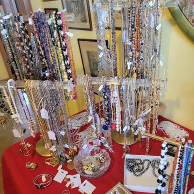 Sale Photo Thumbnail #243