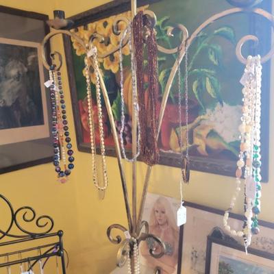 Sale Photo Thumbnail #236