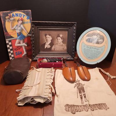 8 Vintage Items