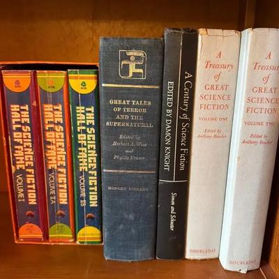 6 Science Fiction Collections, 1 Terror & The Supernatural Collection