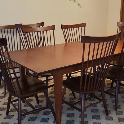 Ethan Allen Dining Table W/ 8 Chairs