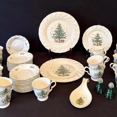  Japanese Nikko “Happy Holidays” Christmas Collection And A Spode Spoon Rest