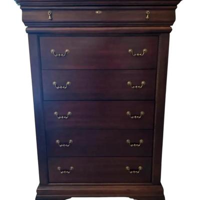 Beautiful Dresser (Upstairs)