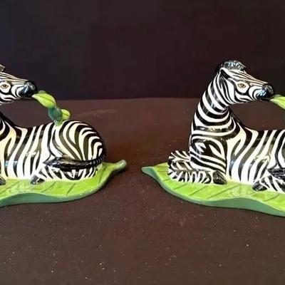 Lynn Chase "Out of Africa" Collection Zebra Napkin Holders