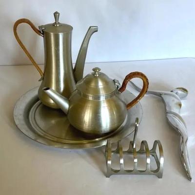 Collection Of Pewter Pieces 