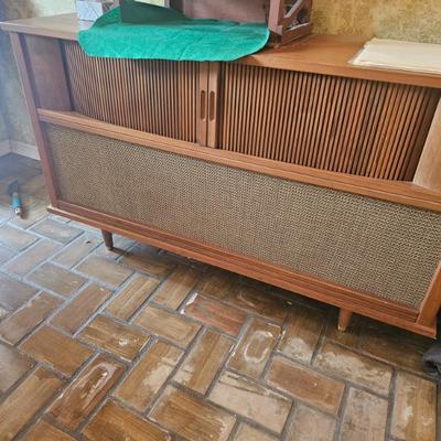 Sale Photo Thumbnail #73