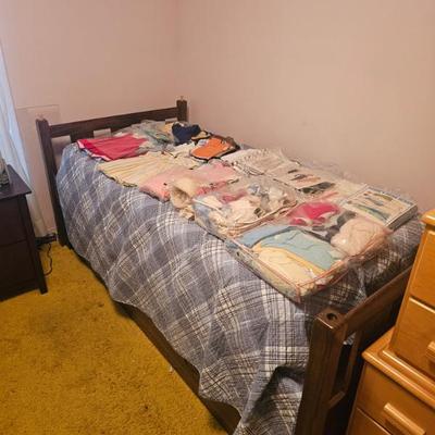 Sale Photo Thumbnail #112