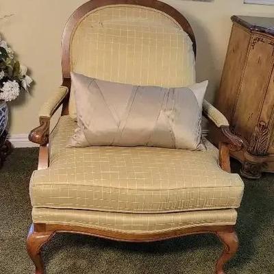 Thomasville Armchair With Cushion