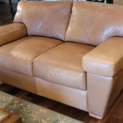 Arizona Leather Company Love Seat